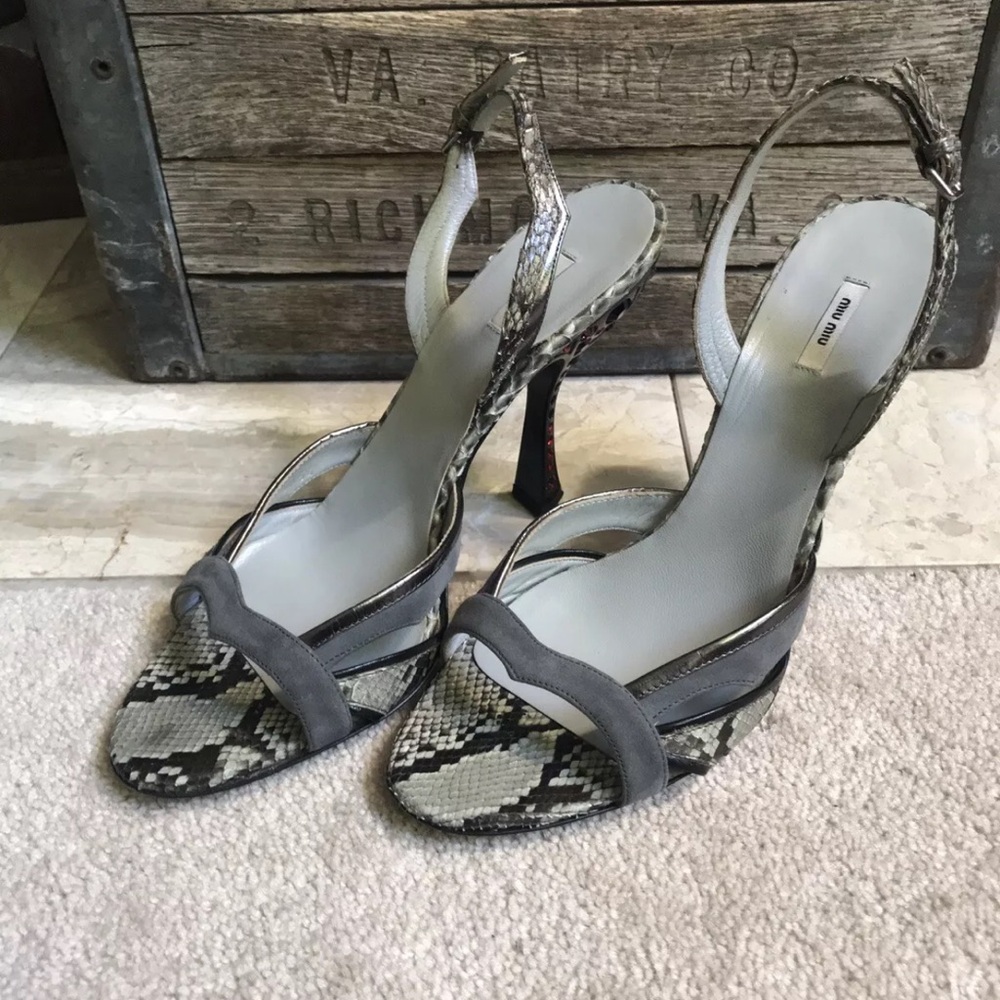 Miu Miu Stylish Gray Snakeskin Women's Heels